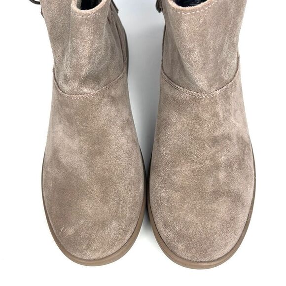 New Koolaburra By Ugg Skyller Ankle Boots Taupe Suede Slip-on Back Tassels US 9 - Picture 7 of 13